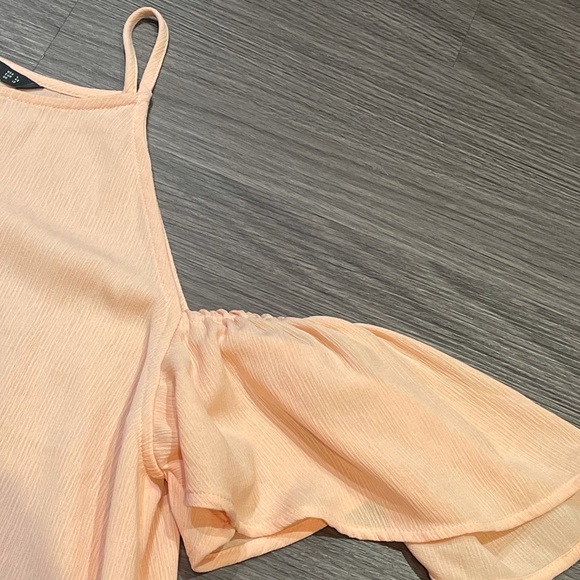 Large Peach Off-the Shoulder Spaghetti Strap Top - Picture 4 of 6